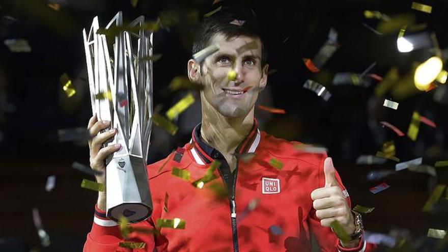 Djokovic reina en Shanghái