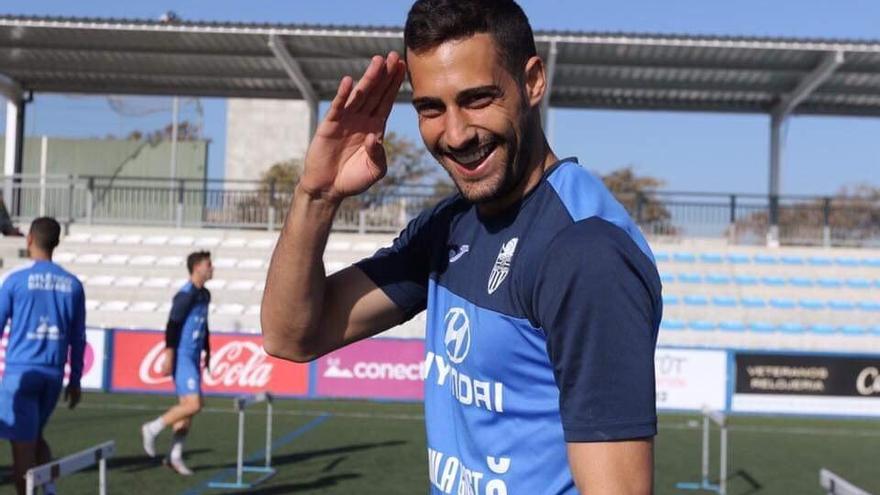 Ãlvaro Verga, durante el entreno en Son Malferit