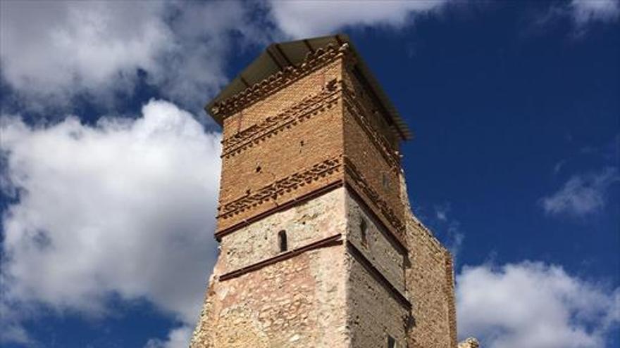 Comienza la restauración del torreón medieval del Marqués de Lazán