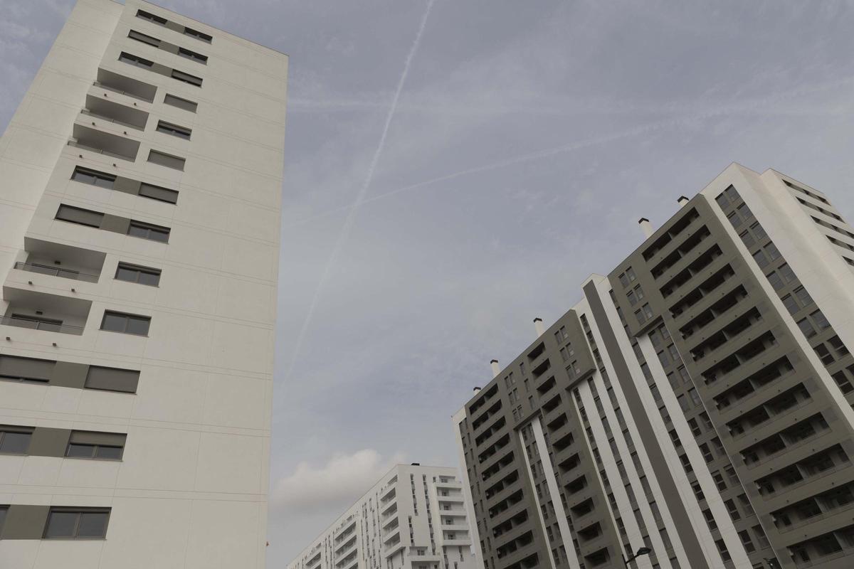 Edificios de vivienda en el barrio de Turianova de València.