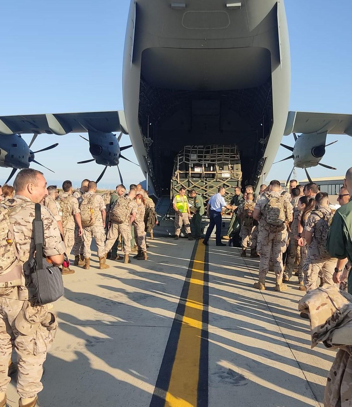 İspanya, Rusya'yı caydırmak için İzlanda'ya bir F-18 savaşçı müfrezesi gönderiyor