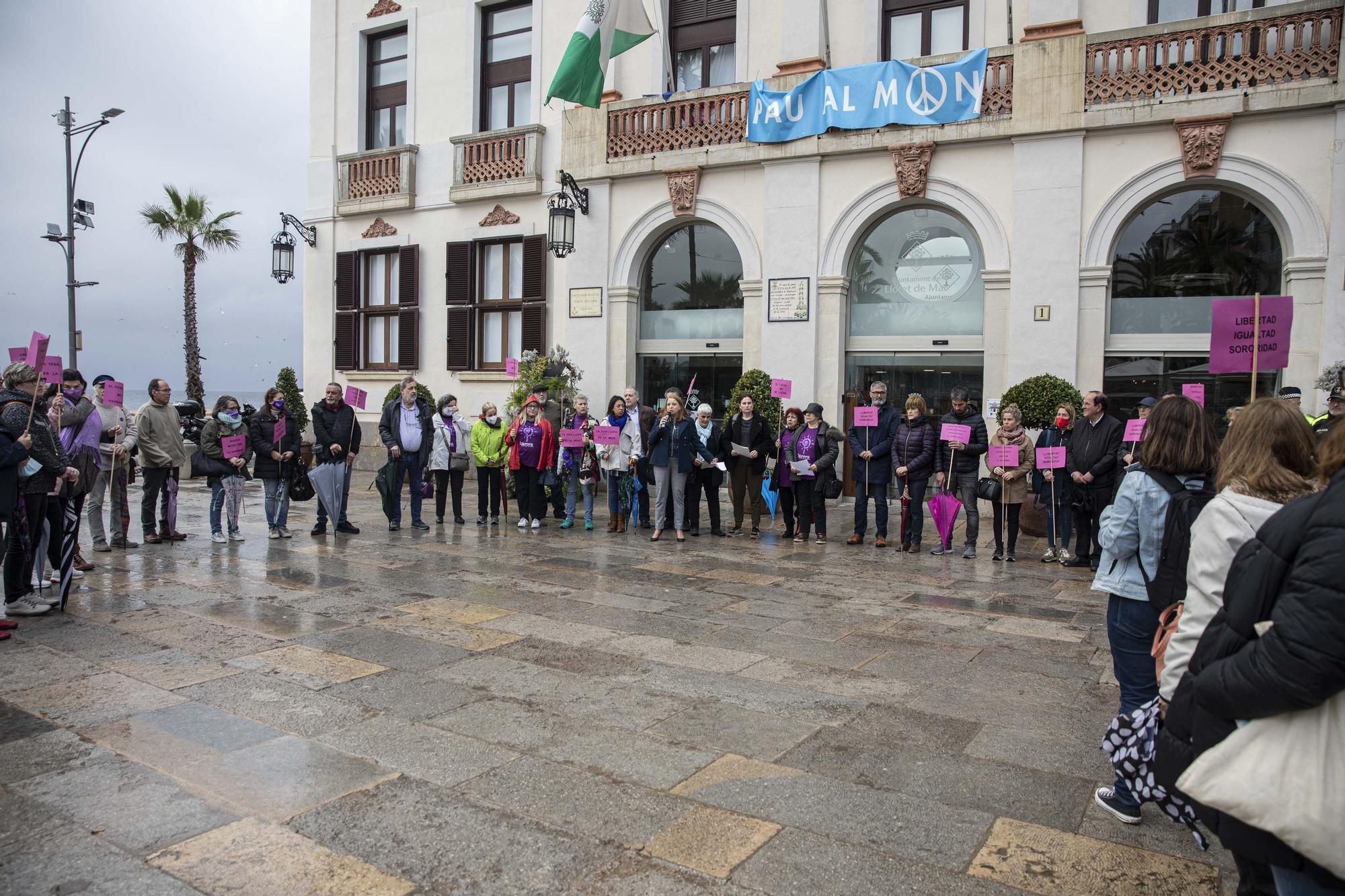 Minut de silenci a Lloret de Mar en rebuig al doble crim