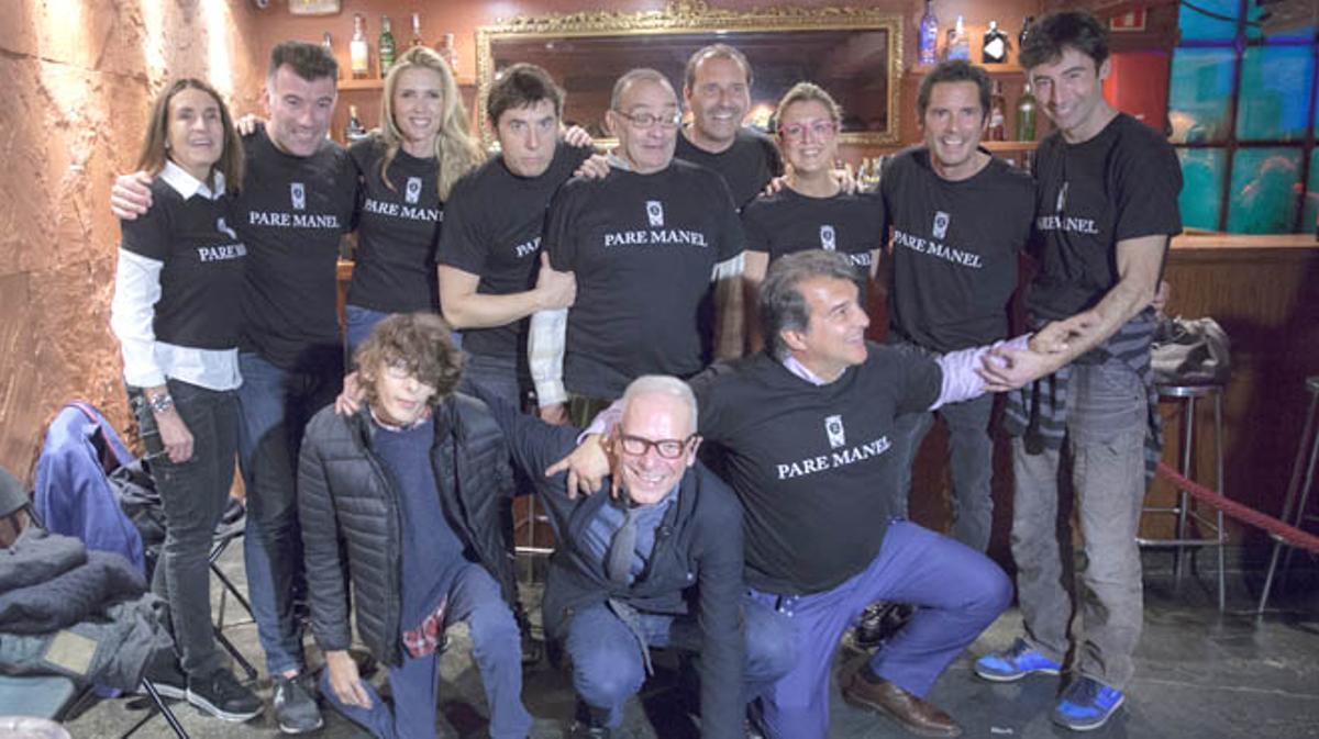 El Pare Manel ha reunido a varios famosos en una partida de ping pong solidaria.