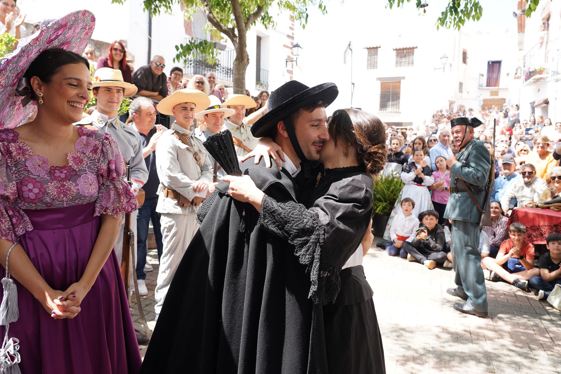 Las mejores imágenes del 'regreso' de Vilafamés a 1900