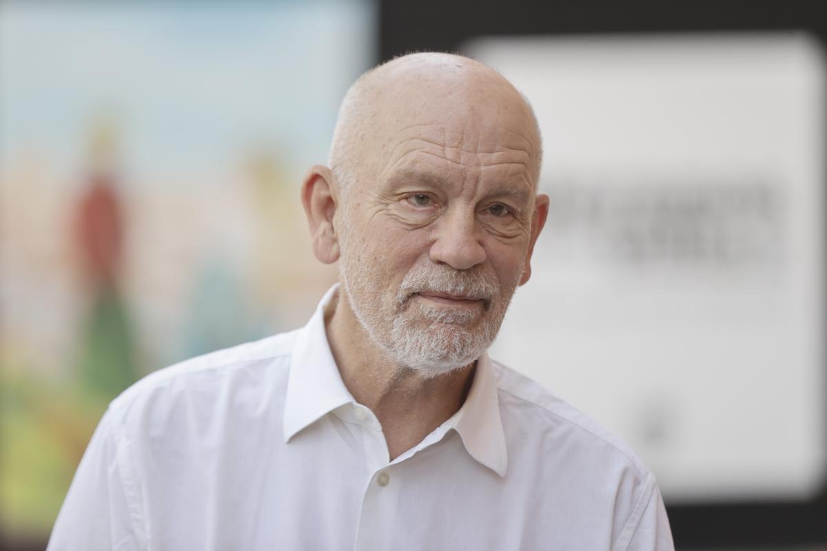 John Malkovich: Nunca siento afinidad con los personajes que represento