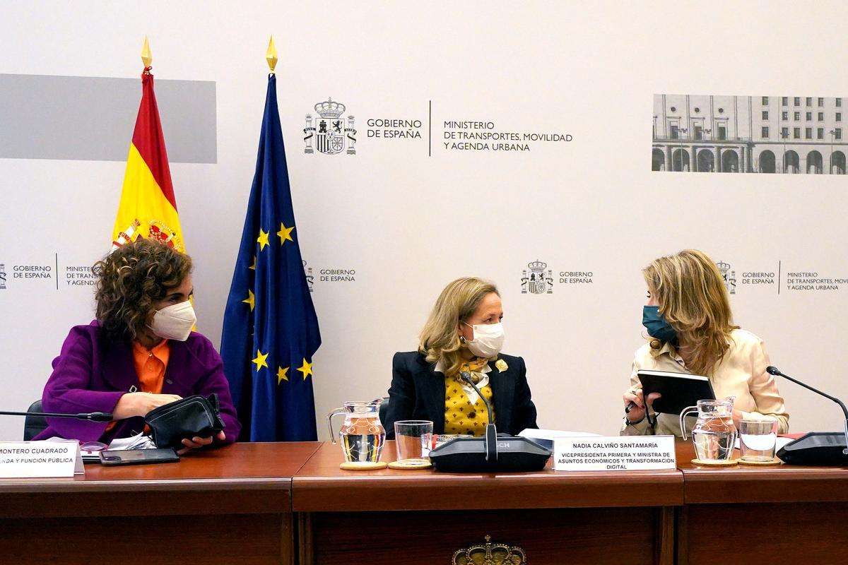 El Govern ofereix 500 milions d’euros per subvencionar el gasoil professional als transportistes