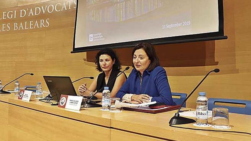 La vicepresidenta de ASIME, Carolina MarÃ­n, y la presidenta de AEAFA, MarÃ­a Dolores Lozano.