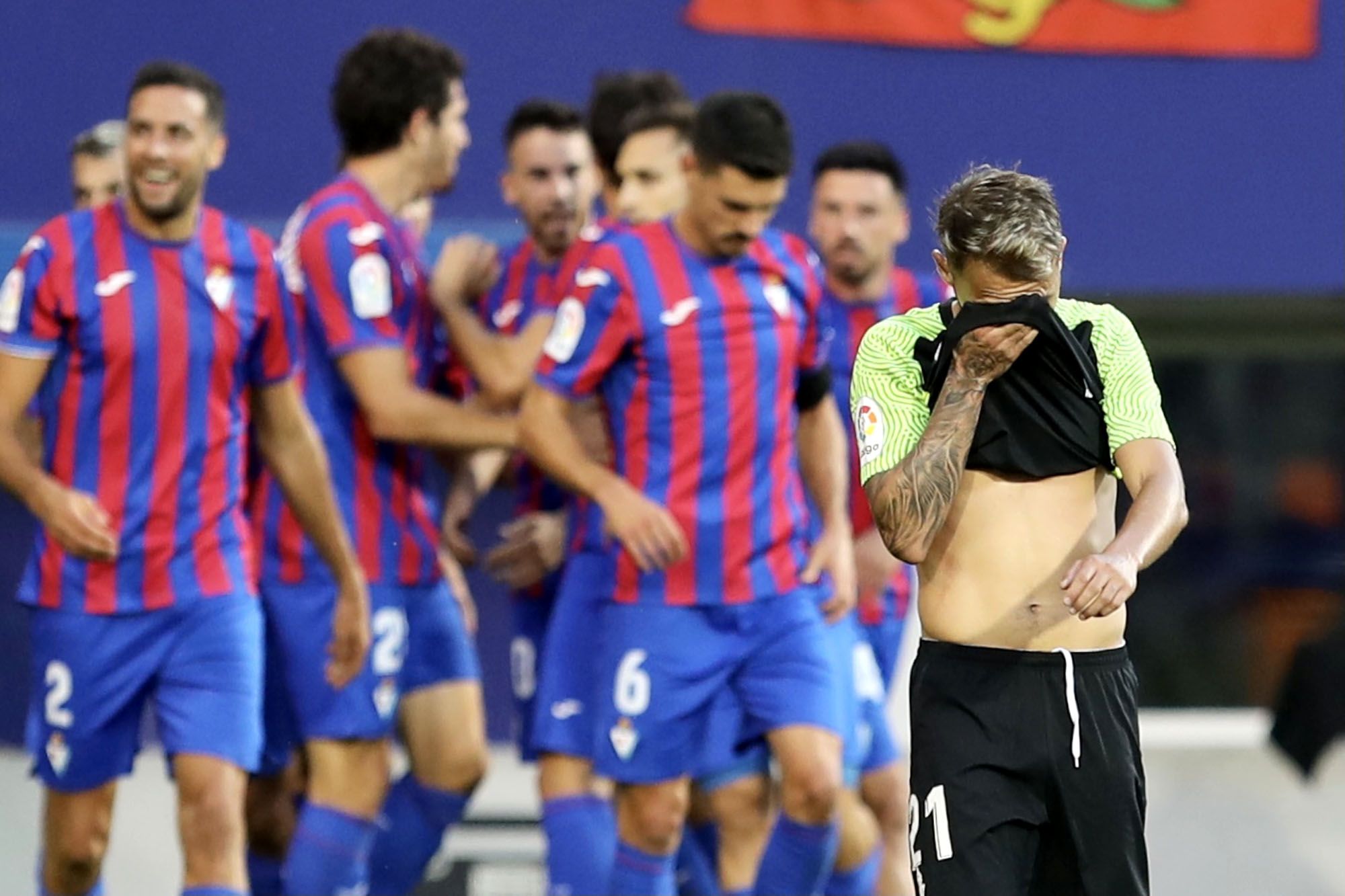 El partido entre el Eibar y el Sporting, en imágenes