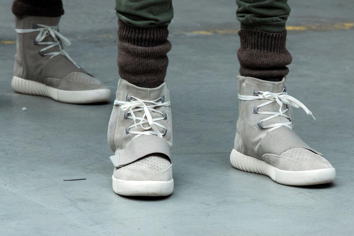 Adidas vende el ltimo par de zapatillas Yeezy, la marca de Kanye West