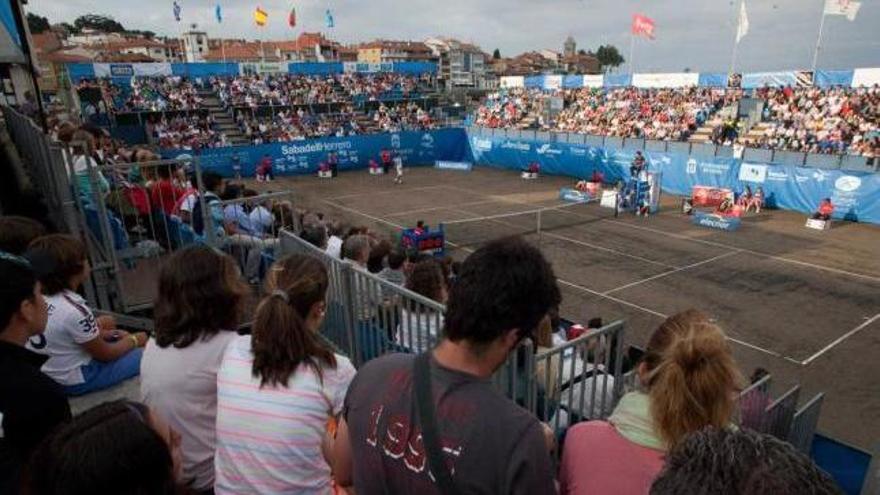 Ambiente en la final del Tenis Playa de 2013.