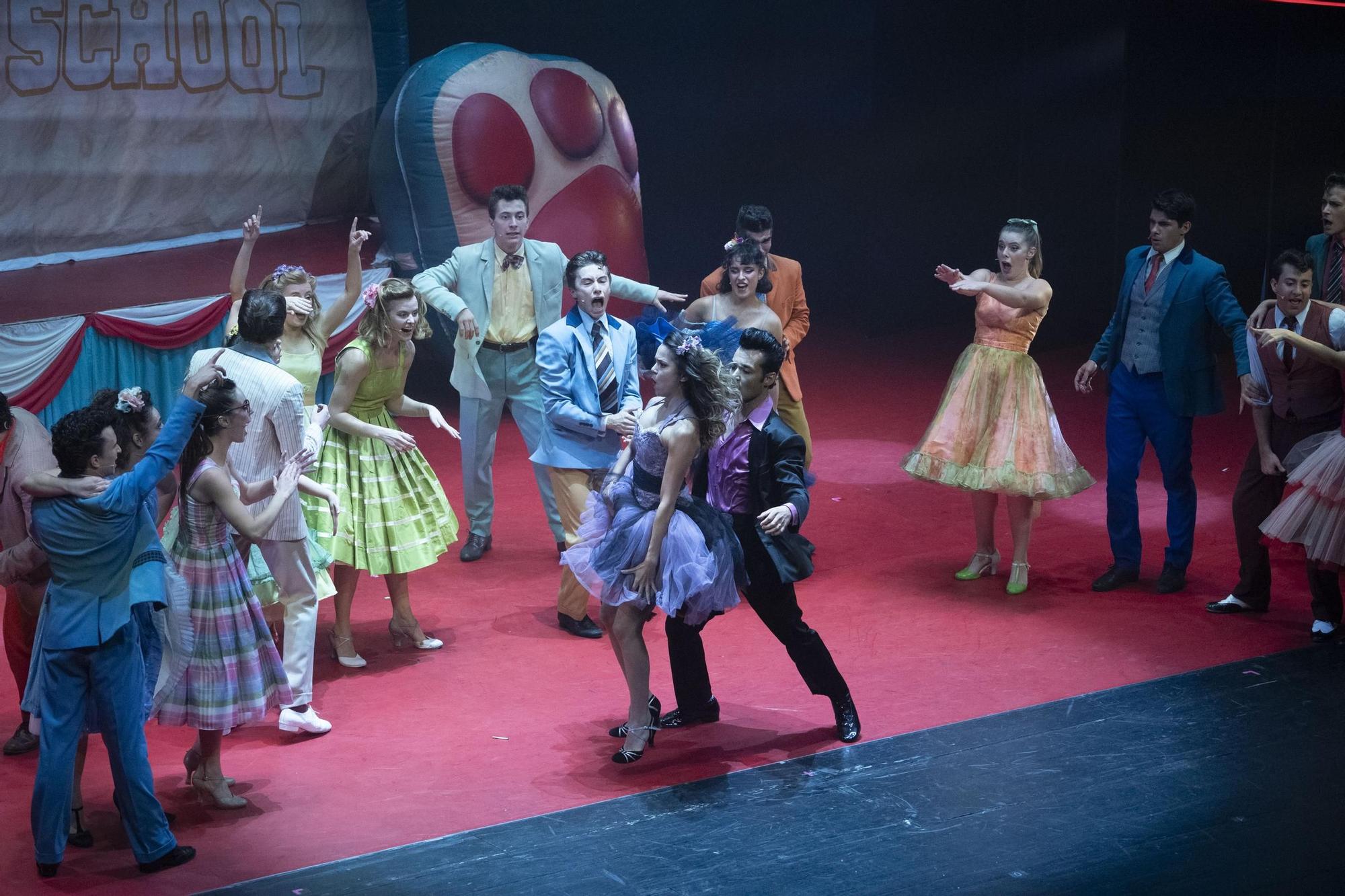 El musical de Grease a Manresa, en imatges