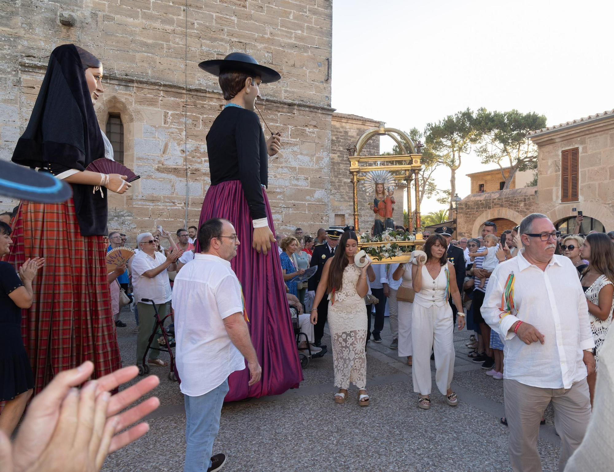 Las imágenes de la fiesta de la  Mare de Déu de la Victòria