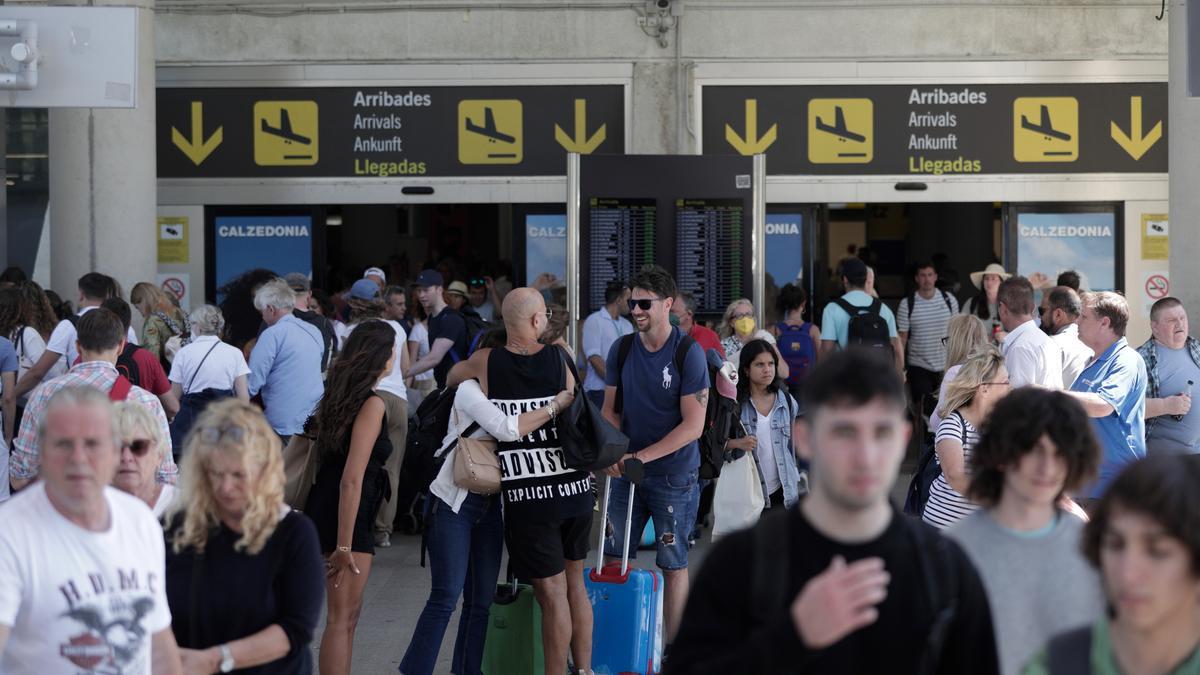 Se viene un fin de semana de cancelaciones y retrasos en el aeropuerto de Palma