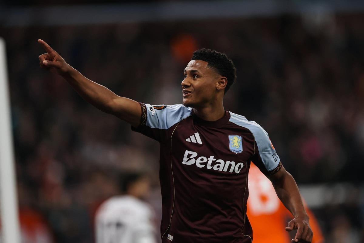 Watkins marcó su gol número 100 con el Aston Villa