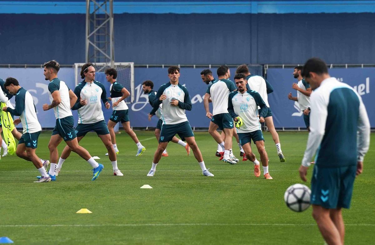 El Málaga CF sigue sumando entrenamientos de cara a recibir a Las Palmas.