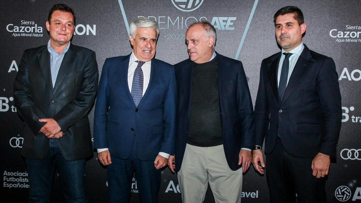 Victor Francos (CSD), Pedro Rocha (RFEF), Javier Tebas (LaLiga) y David Aganzo (AFE) en la gala de los Premios AFE.