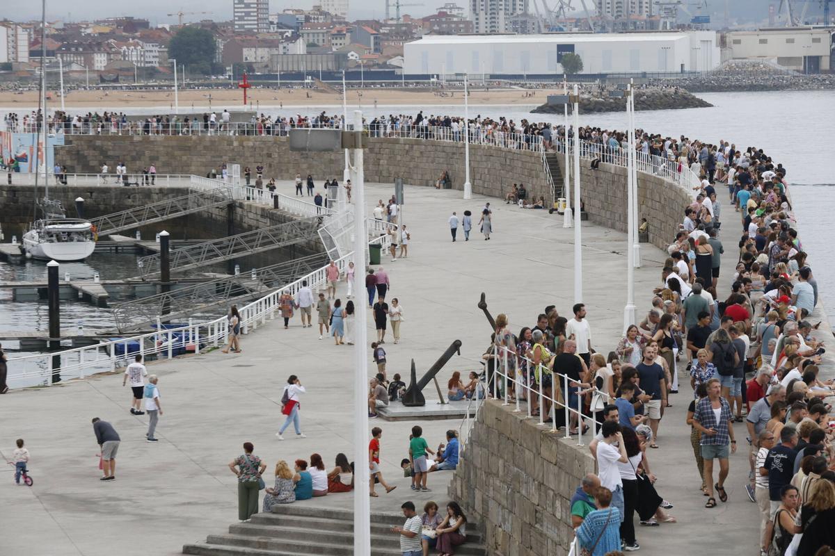 El eclipse total desde Asturias: las mejores fotos de Gijón, Oviedo, Avilés, centro, oriente y occidente El eclipse total desde Asturias: las mejores fotos de Gijón, Oviedo, Avilés, centro, oriente y occidente