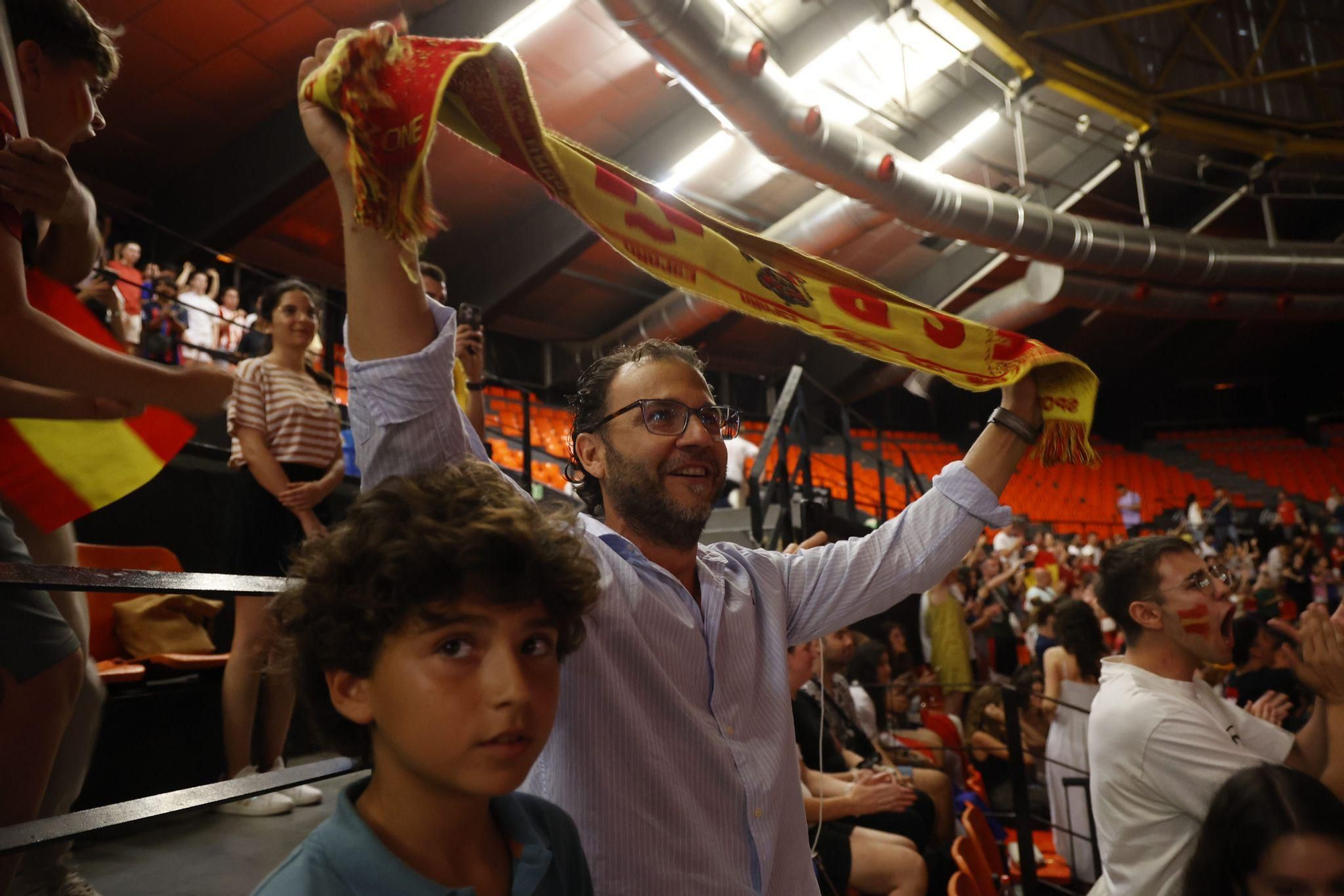 La Fonteta acoge con pantallas gigantes la semifinal de España en la Eurocopa