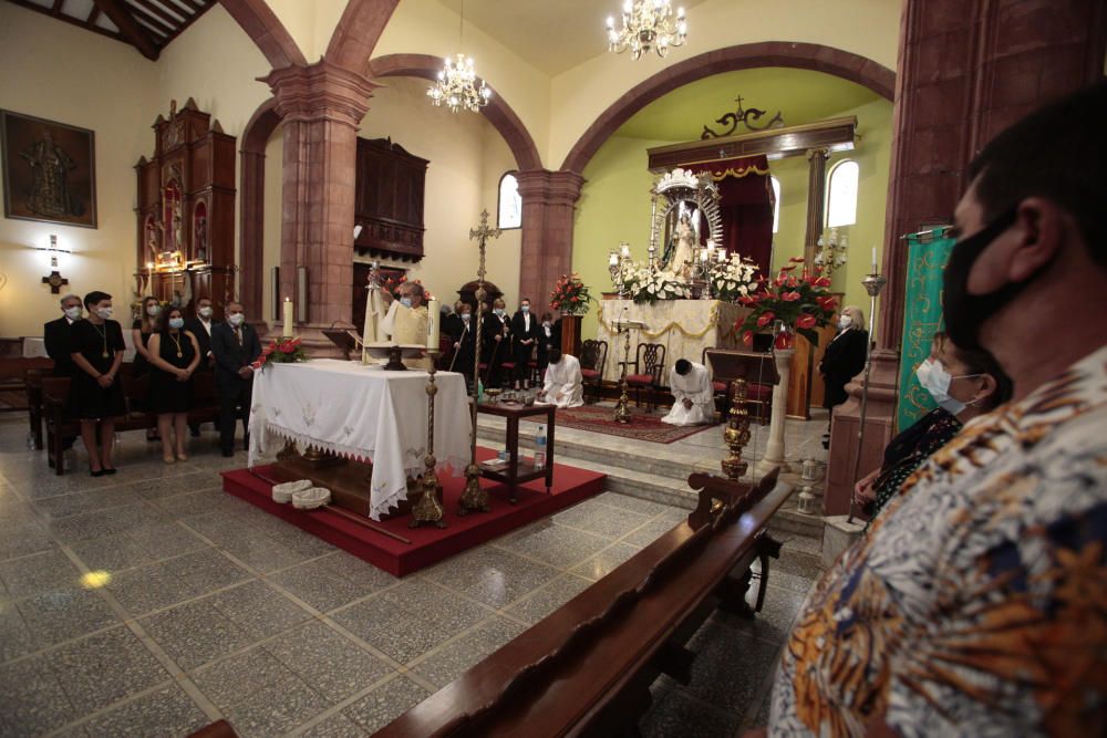 Eucaristía y actos de homenaje a los guayeros.