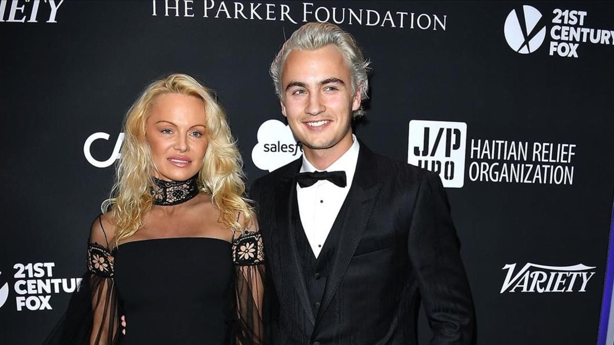 Pamela Anderson cambia de cara