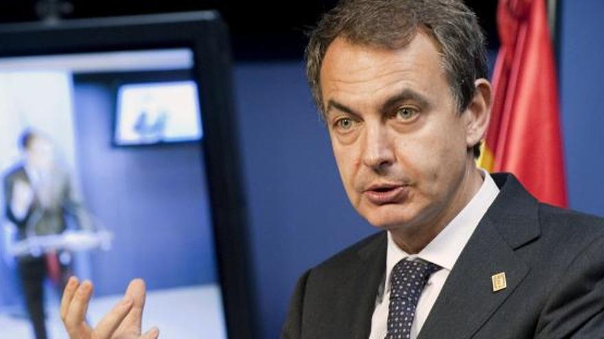 José Luis Rodríguez Zapatero ha vuelto a alabar las medidas del Gobierno murciano.