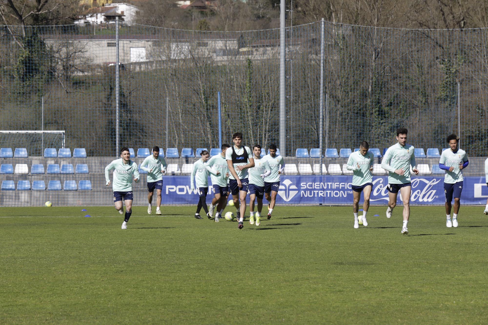 EN IMÁGENES: el entrenamiento del Oviedo