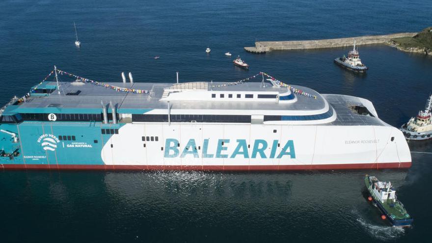 Baleària bota el primer &quot;fast ferry&quot; del mundo con motores a gas natural