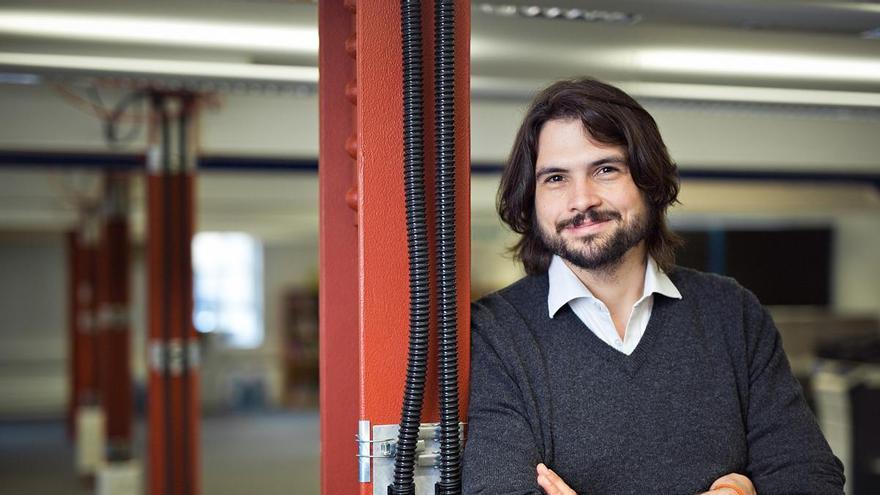 Google 'ficha' a un filósofo para su división de inteligencia artificial