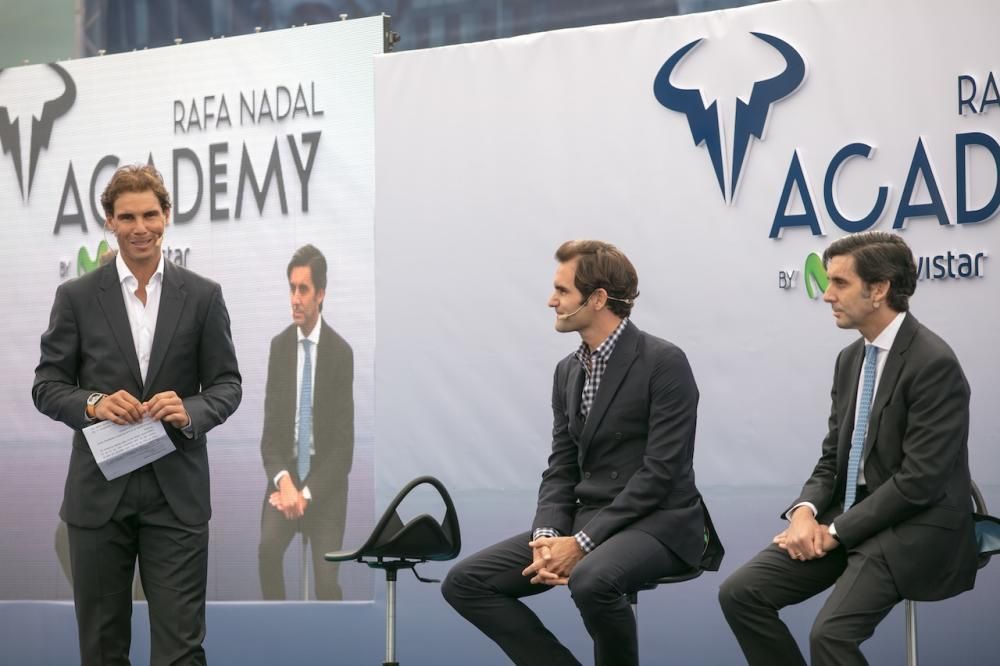 Nadal weiht seine Tennis-Akademie ein