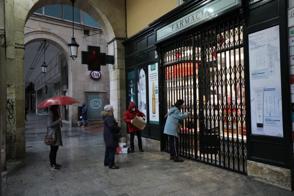 Zaragoza: primer día laboral de confinamiento