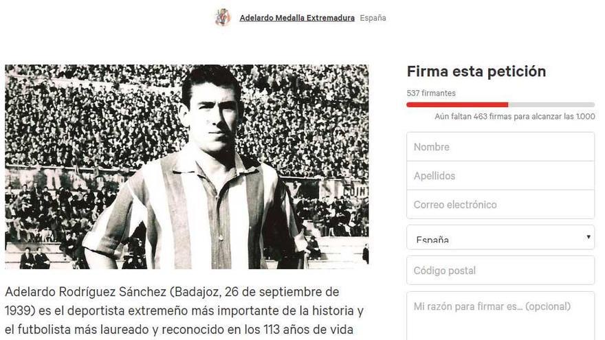 Piden la Medalla de Extremadura para el futbolista extremeño Adelardo Rodríguez