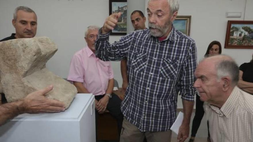 Hallan por casualidad en Ador el reloj solar más antiguo de la Comunitat Valenciana