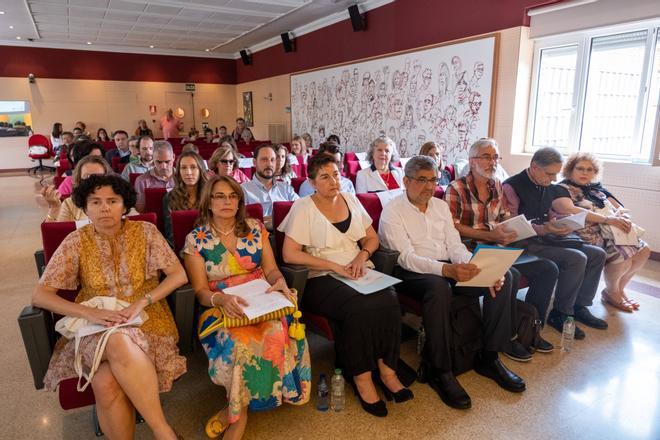 EN IMÁGENES: El emotivo homenaje póstumo a siete maestros en la Universidad de Oviedo: "Dejan un gran legado"