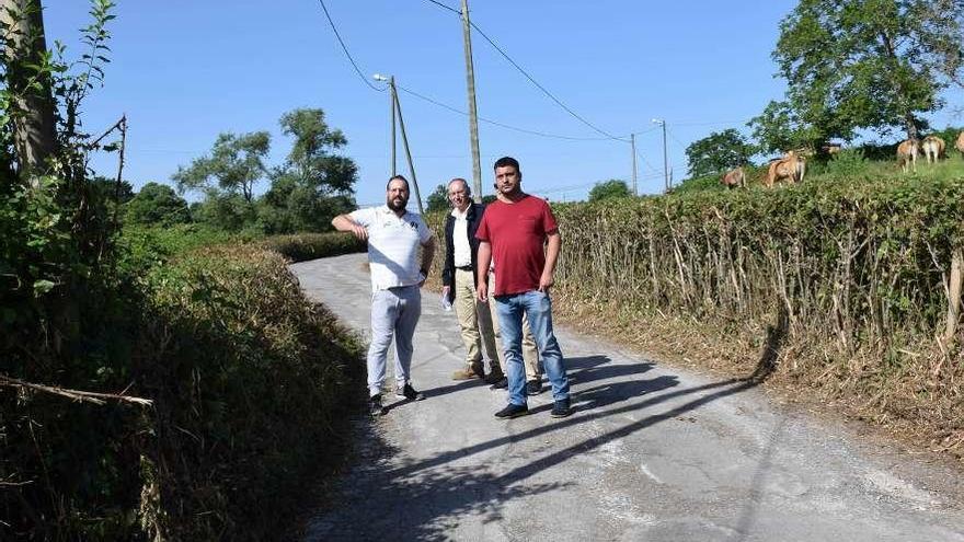 Empieza el arreglo de una vía en Santolaya