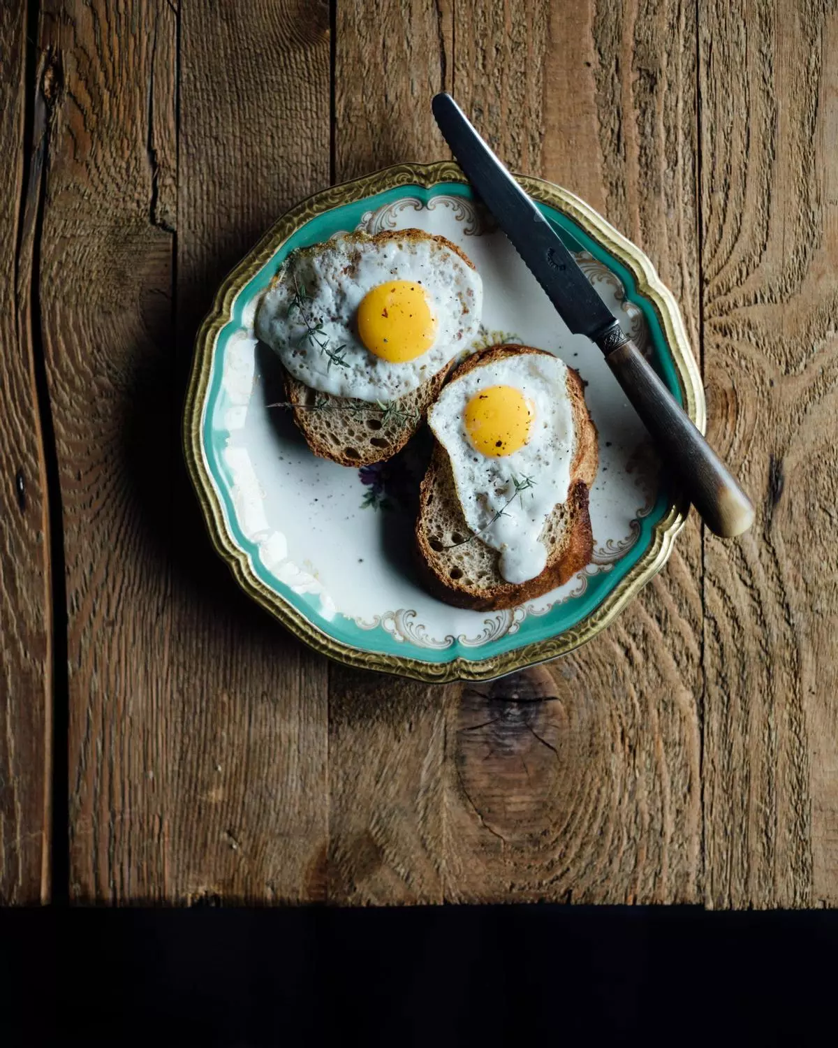 El secreto para "freír" el huevo perfecto al microondas: "Mejor que en la sartén"