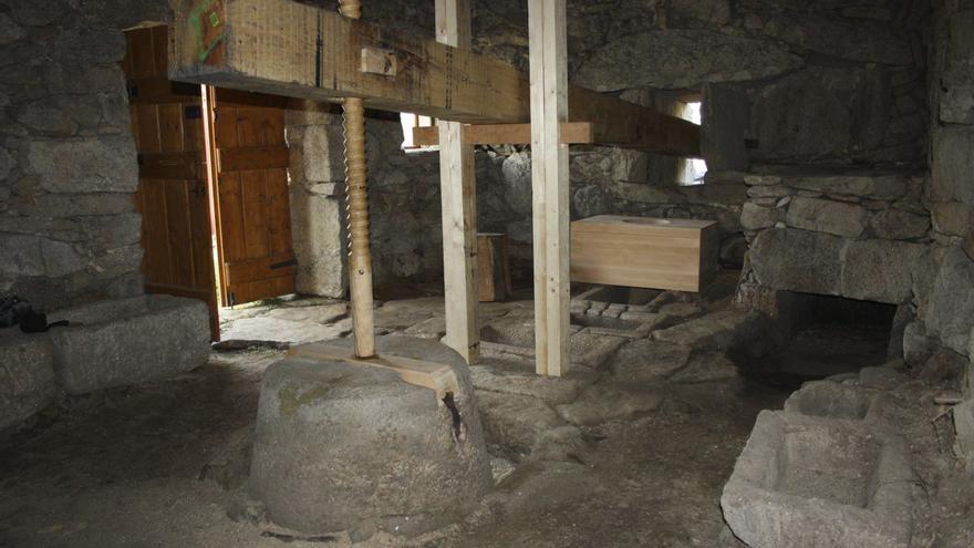 Lagar de cera rehabilitado en Paraños (Covelo), onde funciona como museo. |  Foto cedida por D. Copena