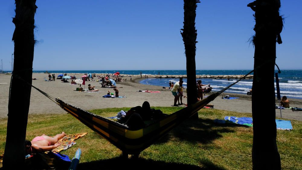 Mucho ambiente en las playas este domingo