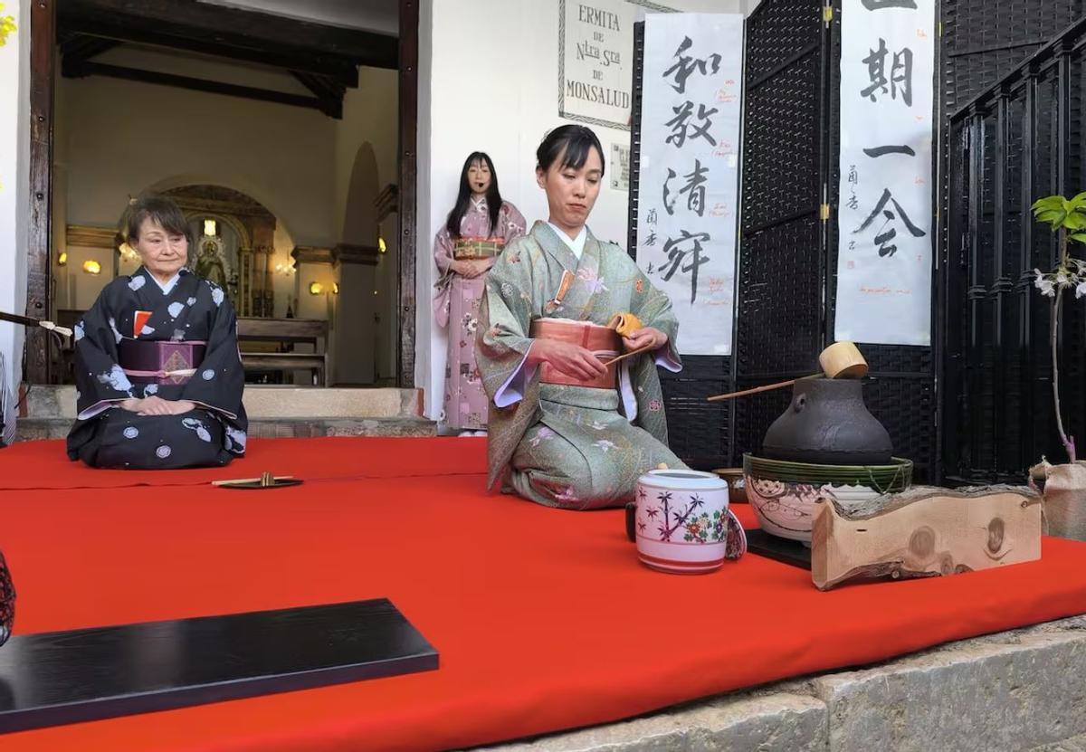 Alfarnate, el pueblo de Málaga se convierte en Japón gracias a sus cerezos en flor