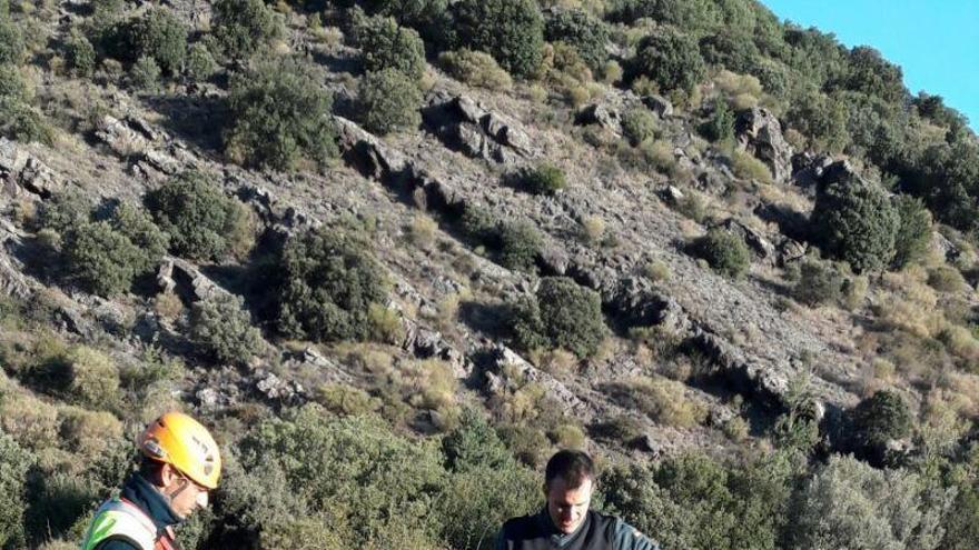 La Guardia Civil rescata en el Moncayo a un senderista que se lesionó un tobillo