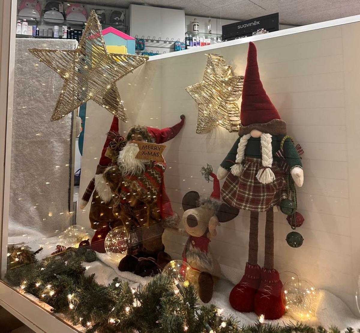 Premios de Escaparatismo Navideño: Farmacia Maria Antonia Rodriguez