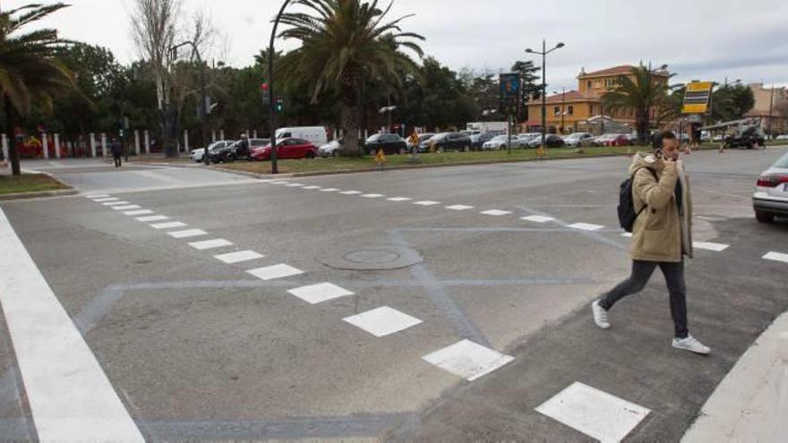 La avenida del Cid seguirá sin pasarelas pese a las quejas de la oposición