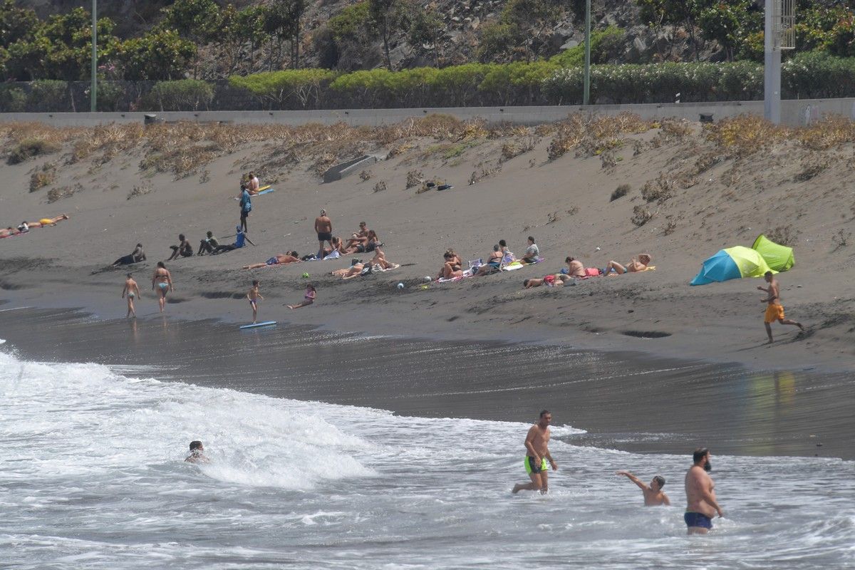 Domingo en playas de la capital grancanaria