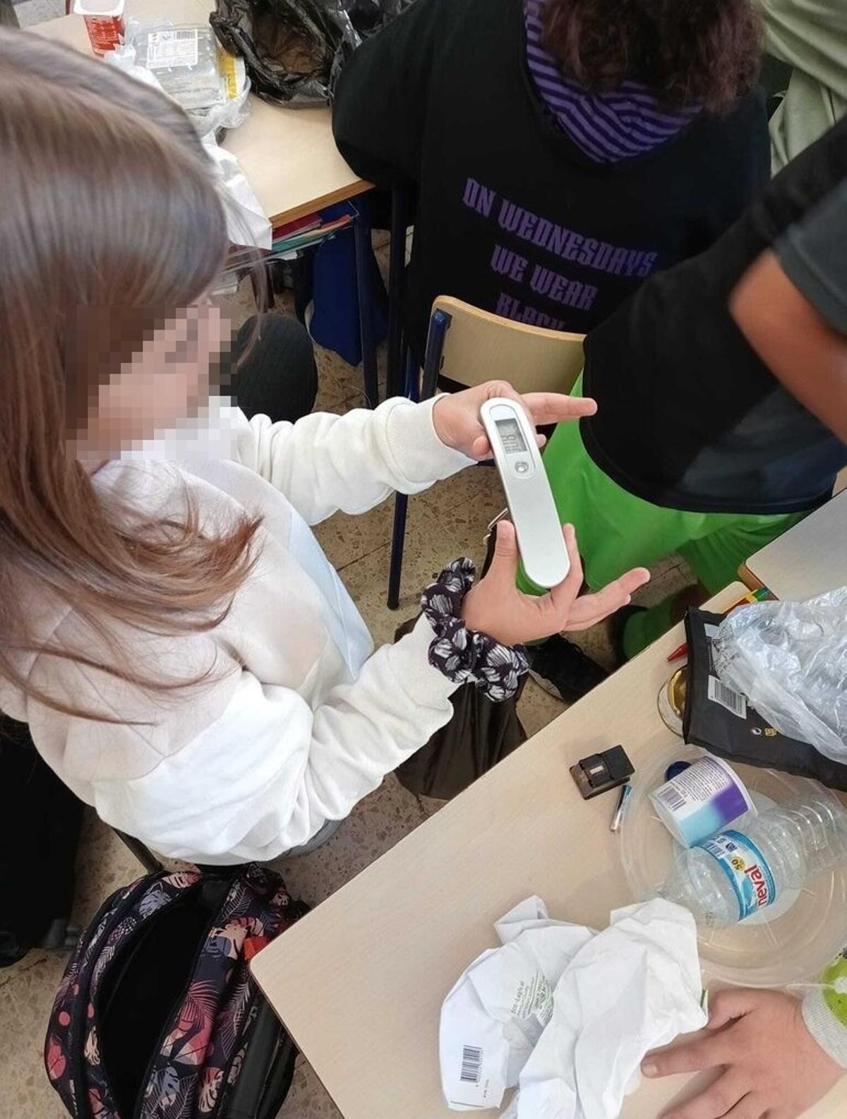 El programa &quot;Alicante Educa&quot; enseña a los alumnos a gestionar los residuos de forma responsable.
