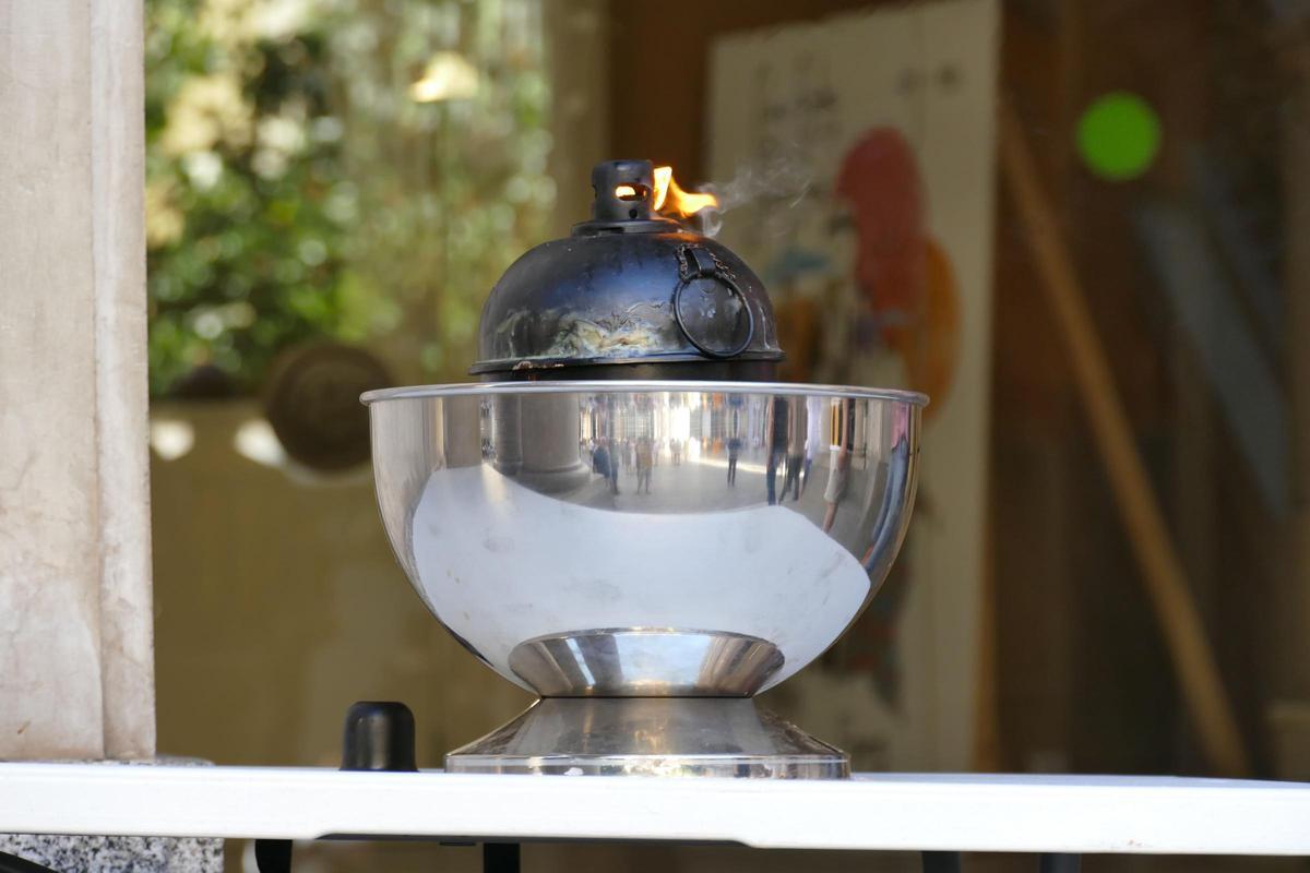EN IMATGES | Figueres rep la Flama del Canigó i la reparteix arreu de l'Alt Empordà