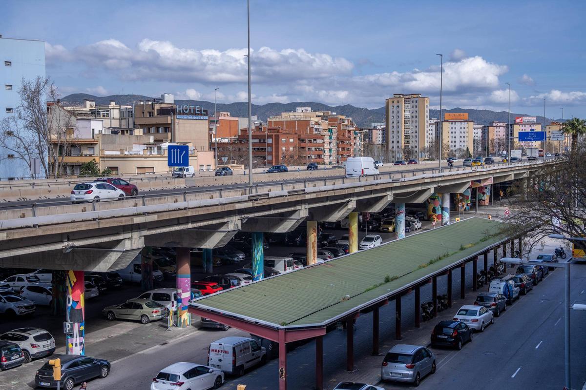 Viaducto de la C-31 a su paso por Sant Adrià de Besòs