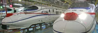 China estrena el tren más rápido del mundo