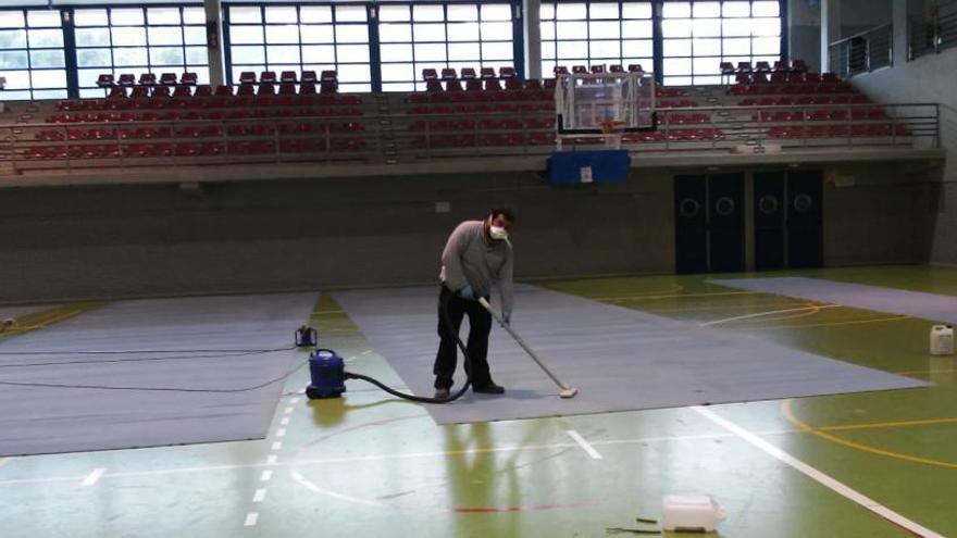 Limpieza en instalaciones deportivas.