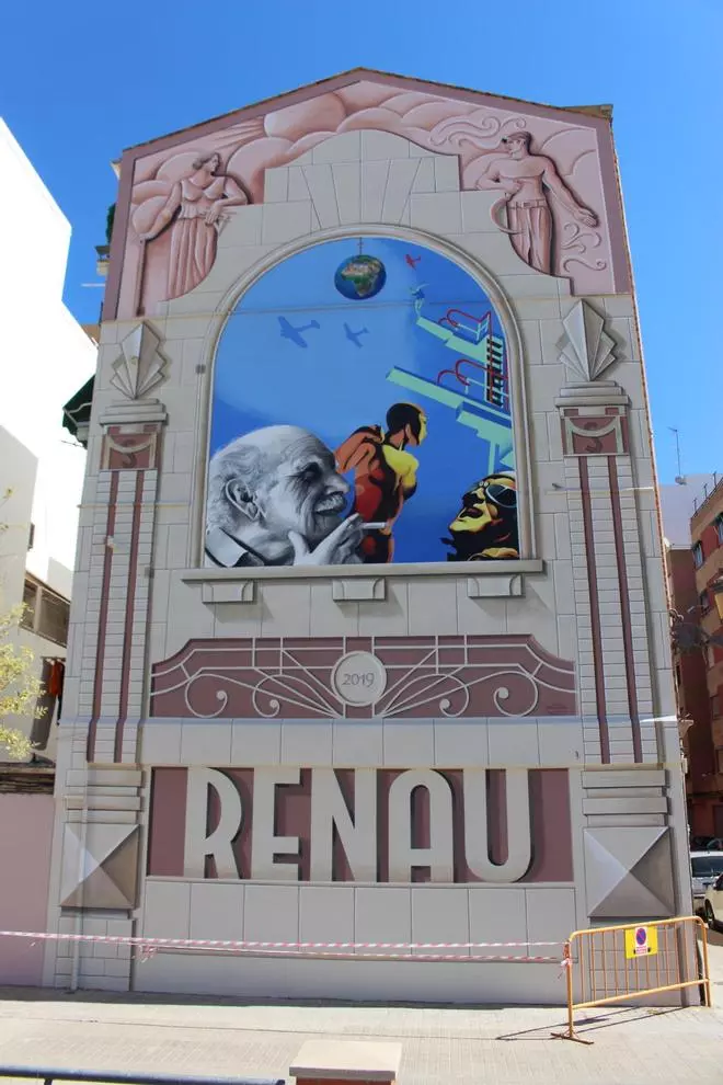 Martín Forés concluye el mural dedicado a Josep Renau