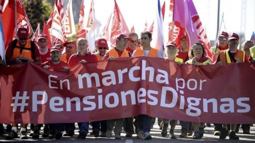 El incremento de los ingresos por cotizaciones aún no cubre el gasto en pensiones