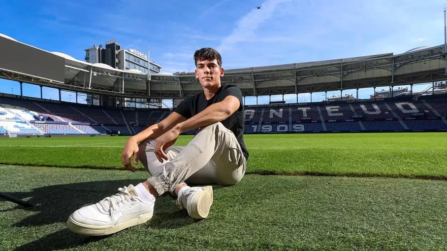 Álex Valle habla de las opciones de ascenso del Levante